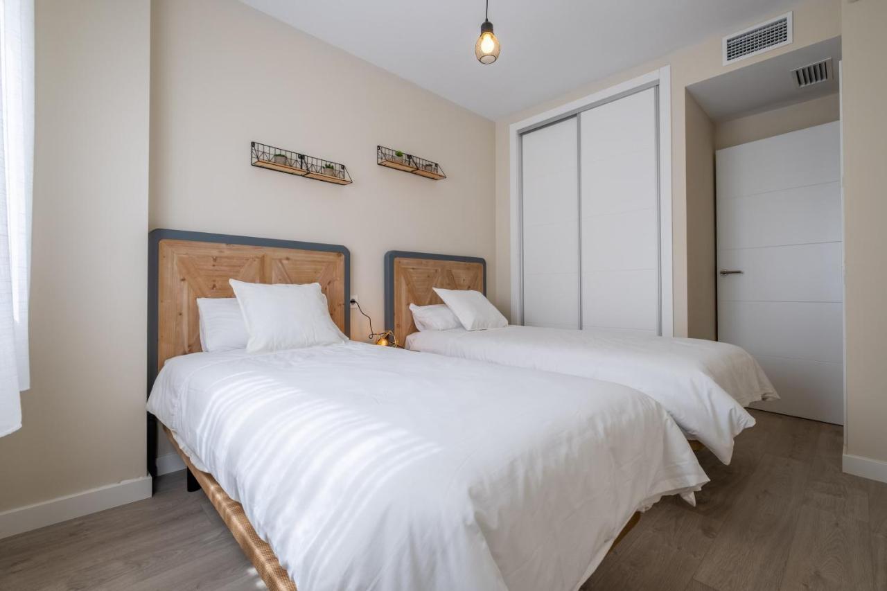 Minty Stay - Trinidad Apartments Malaga Exterior photo