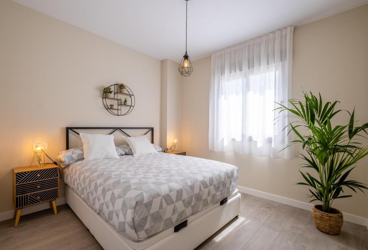 Minty Stay - Trinidad Apartments Malaga Exterior photo