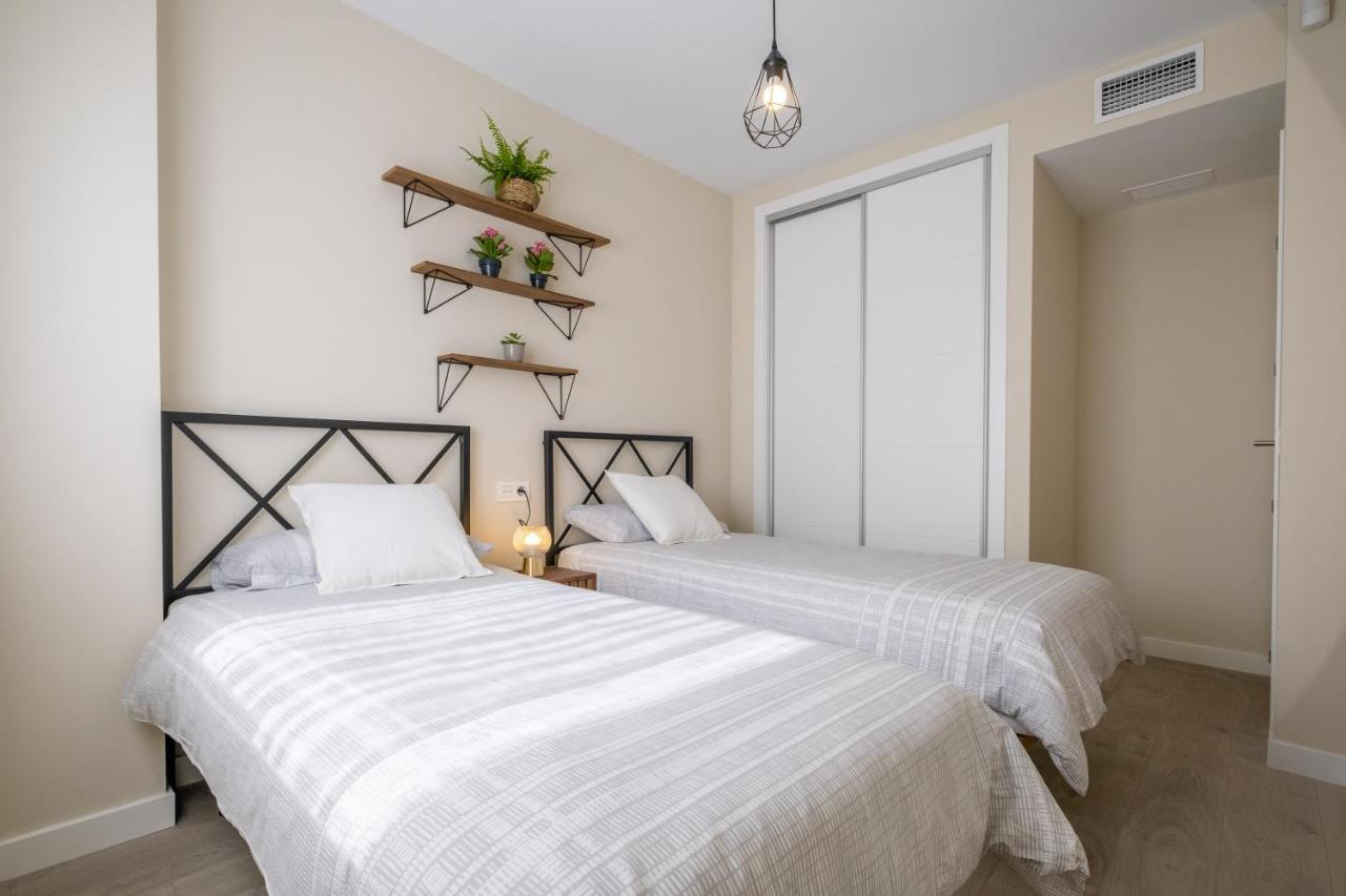 Minty Stay - Trinidad Apartments Malaga Exterior photo