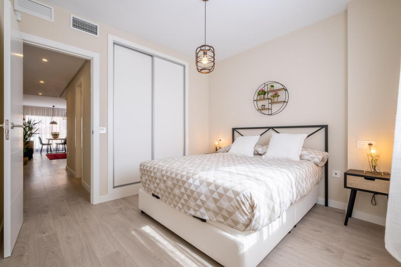 Minty Stay - Trinidad Apartments Malaga Exterior photo