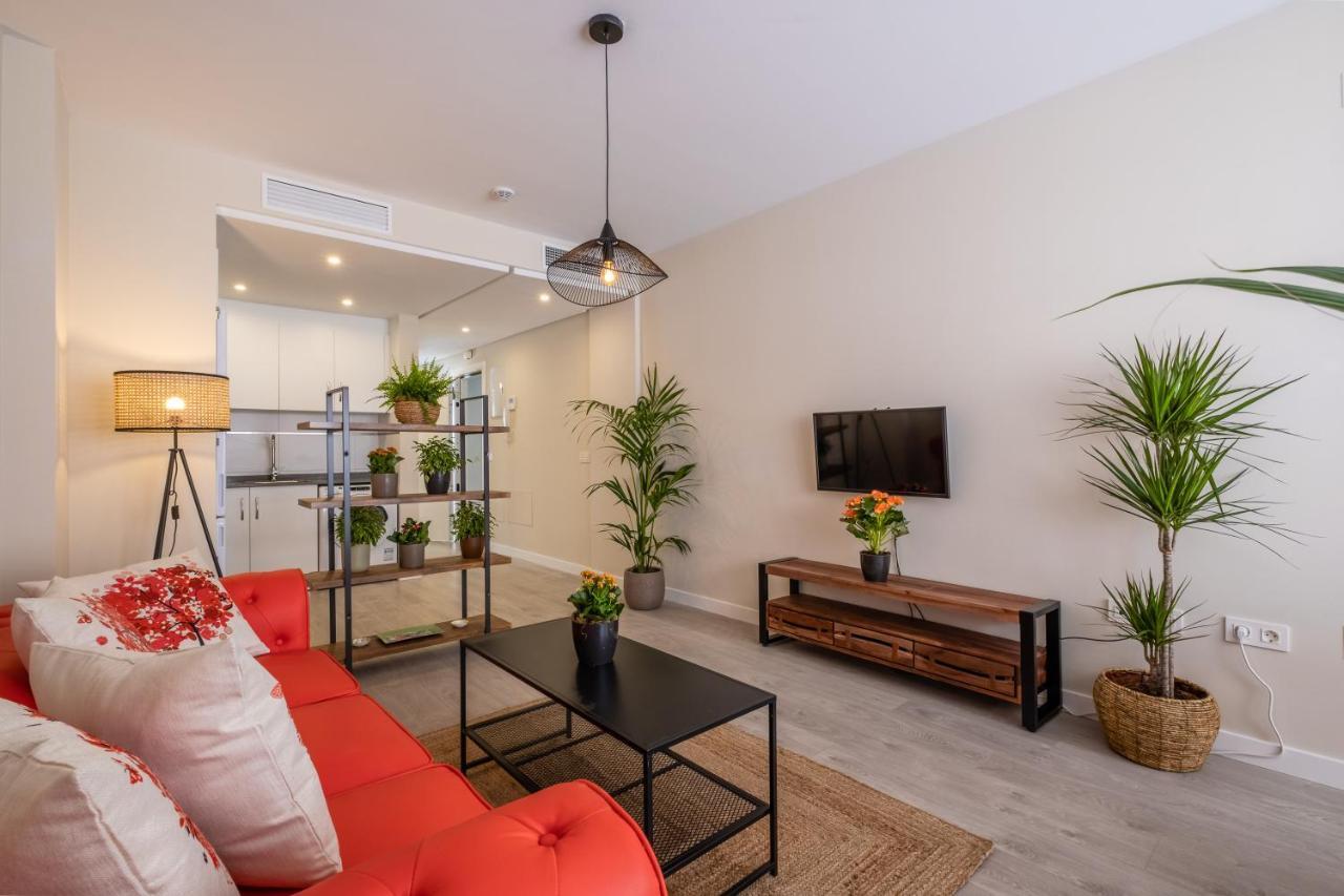 Minty Stay - Trinidad Apartments Malaga Exterior photo